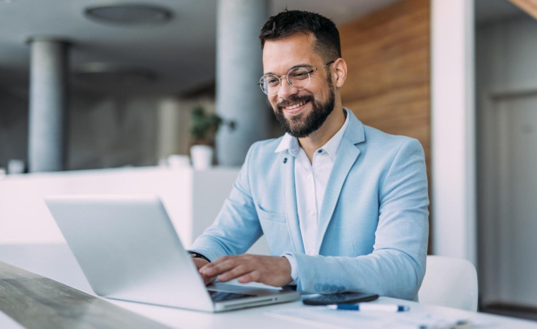 Gemeinsame Textanalyse und Optimierung